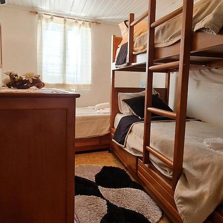 Casa Das Bonecas Каштру-Дайри Экстерьер фото